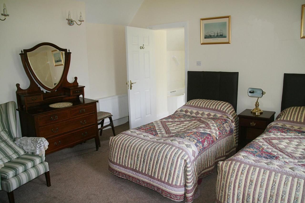 Отели типа «постель и завтрак» Muxnaw Lodge Кенмэр-30